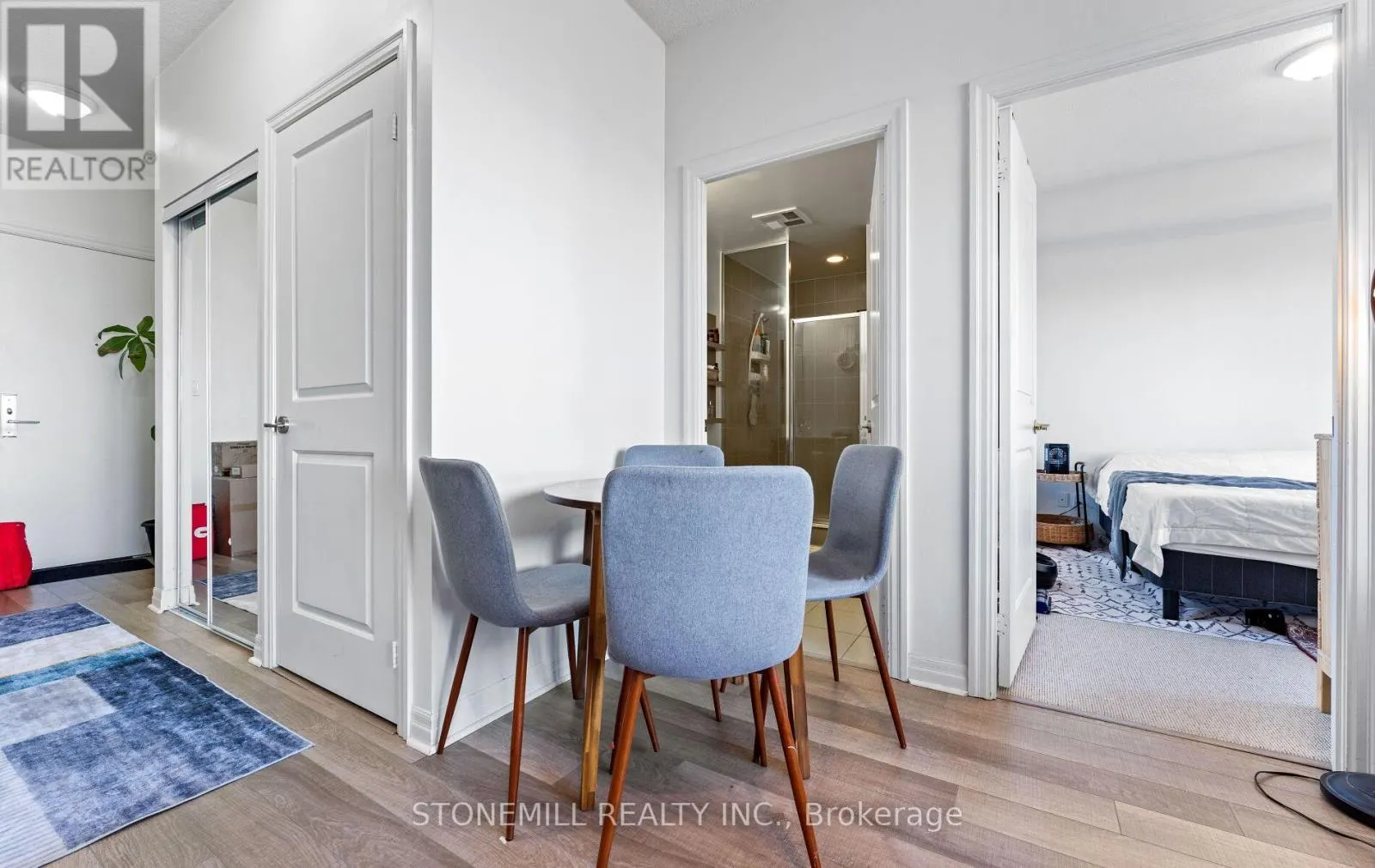 LPH07 - 2015 SHEPPARD AVENUE E