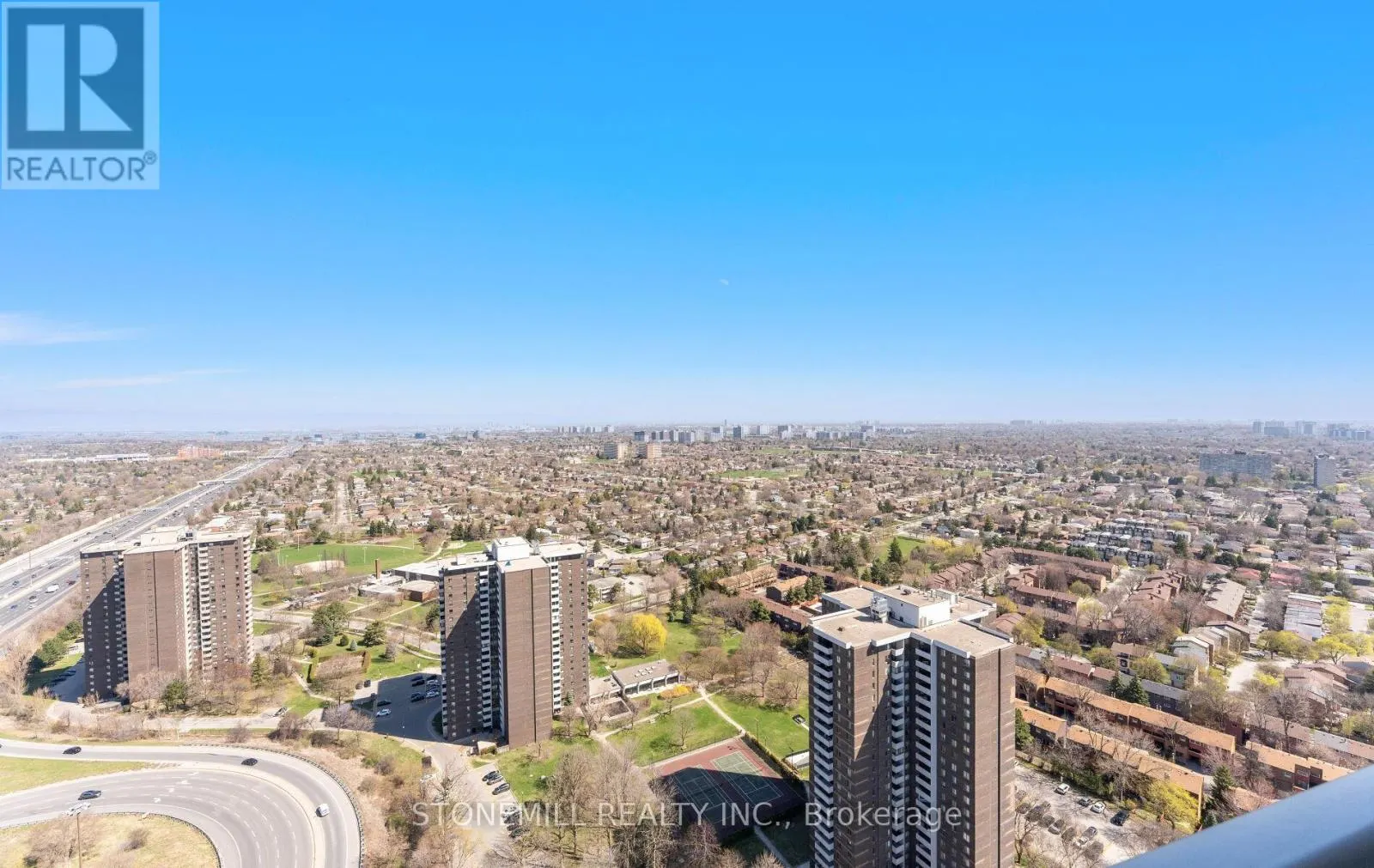 LPH07 - 2015 SHEPPARD AVENUE E