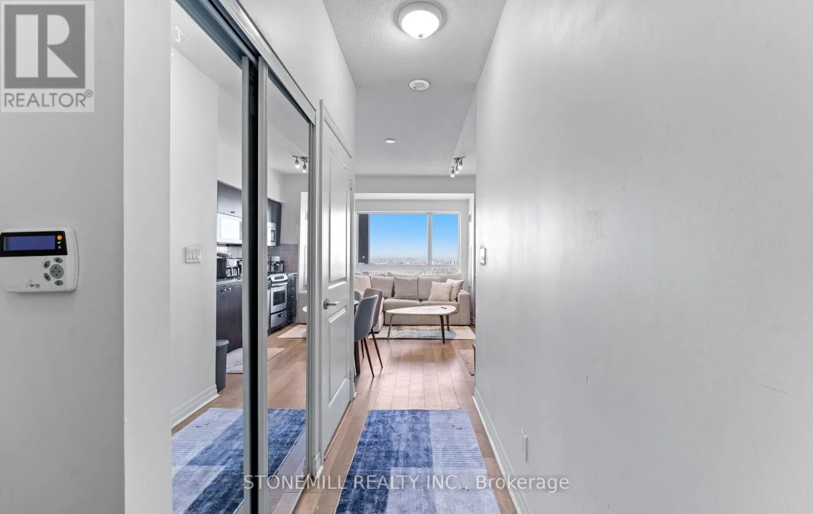 LPH07 - 2015 SHEPPARD AVENUE E