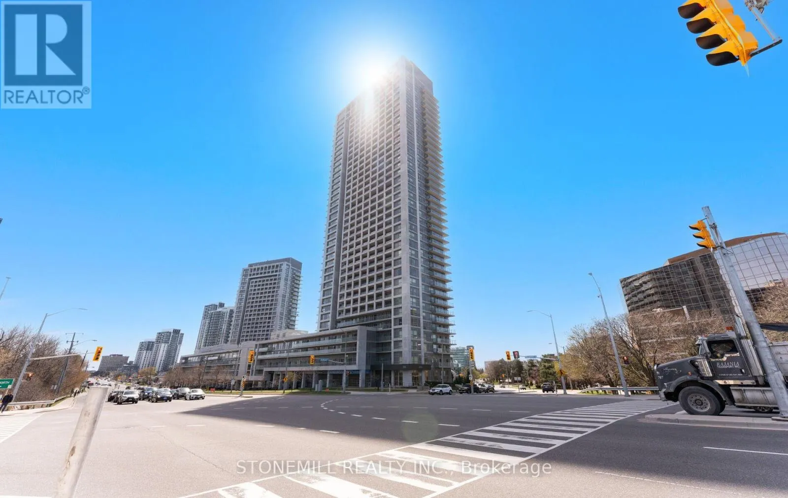LPH07 - 2015 SHEPPARD AVENUE E