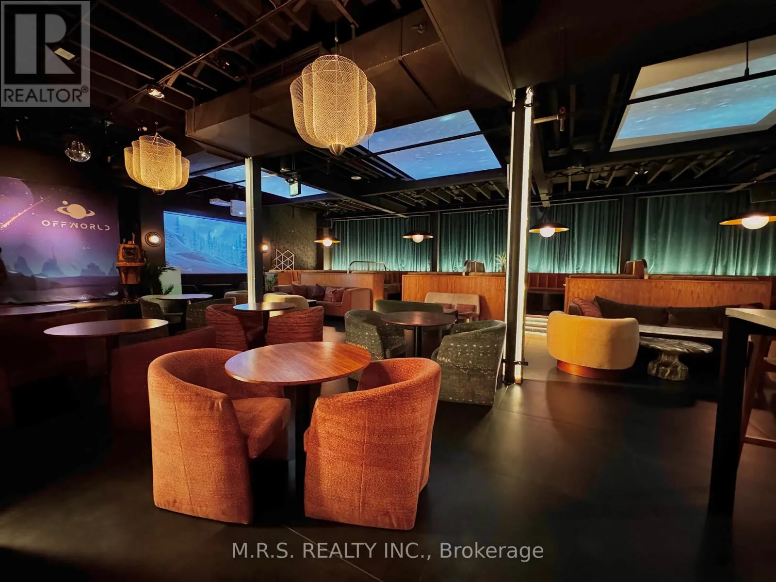 2ND FLOOR - 739 QUEEN STREET W