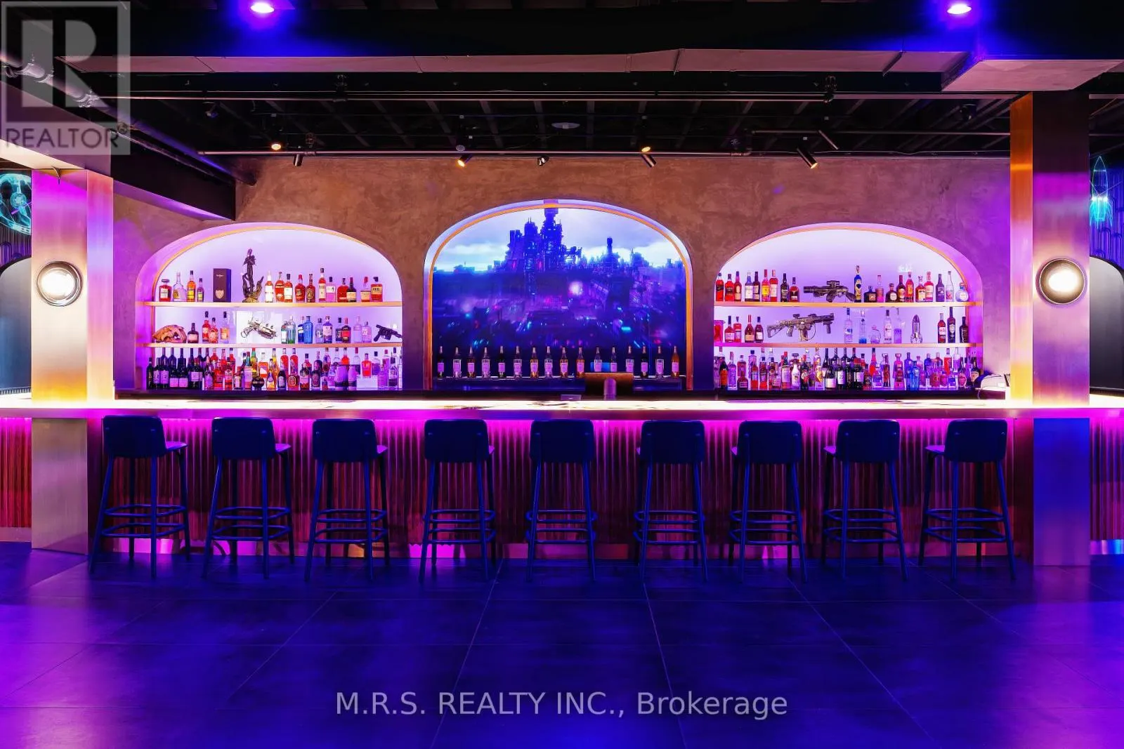 2ND FLOOR - 739 QUEEN STREET W