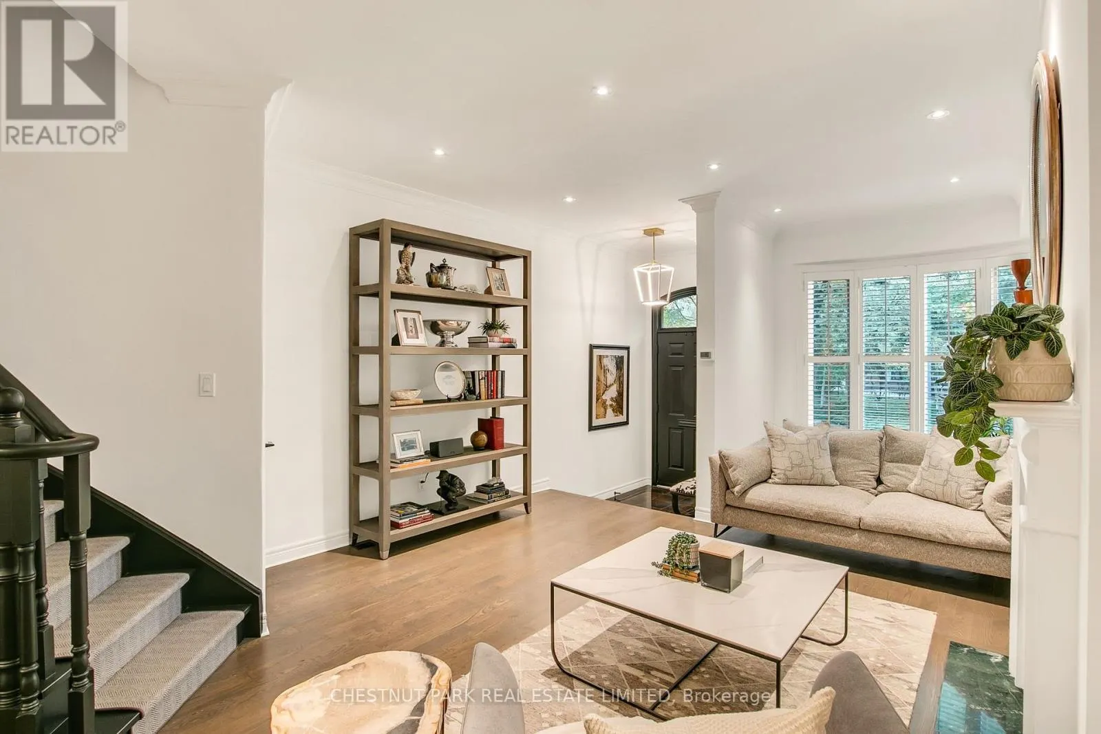 108 PLEASANT BOULEVARD