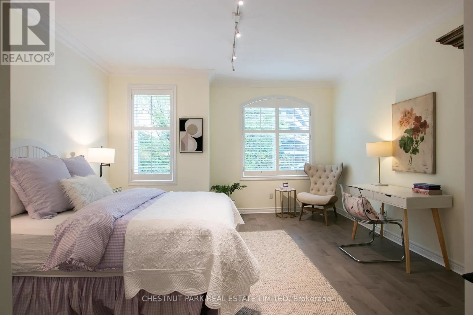 108 PLEASANT BOULEVARD