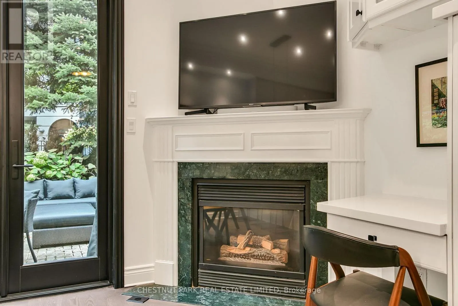 108 PLEASANT BOULEVARD