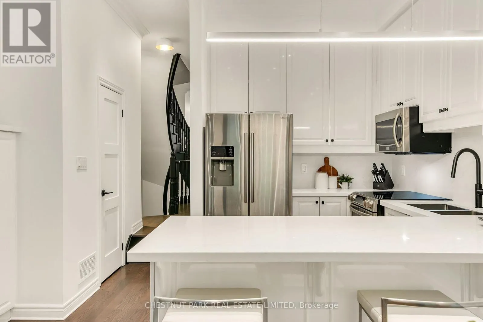 108 PLEASANT BOULEVARD