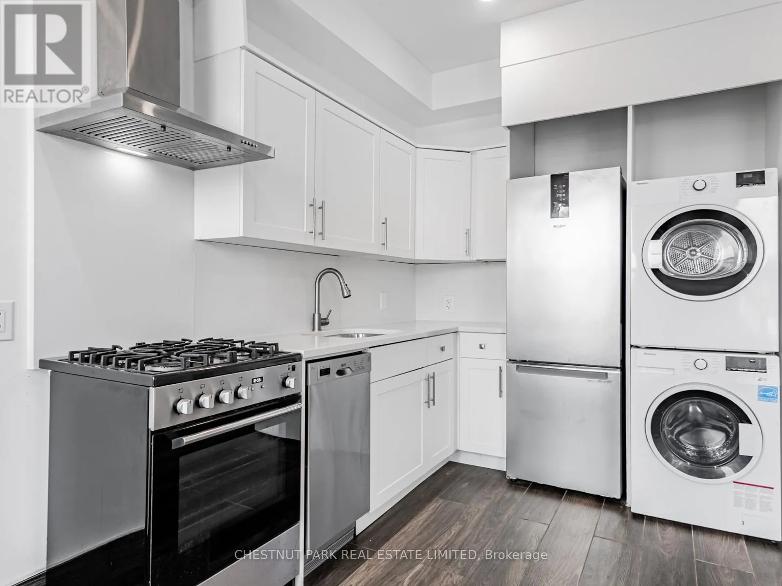 304A - 535 PARLIAMENT STREET