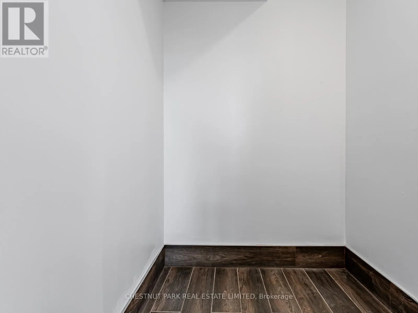 304A - 535 PARLIAMENT STREET