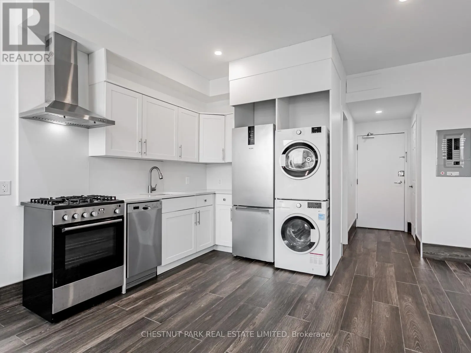 304A - 535 PARLIAMENT STREET