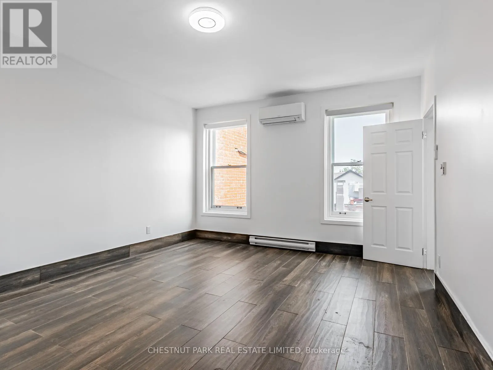 304A - 535 PARLIAMENT STREET
