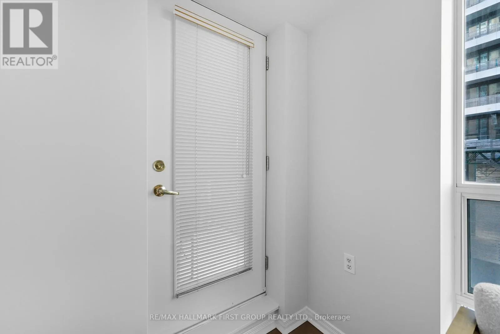 612 - 28 OLIVE AVENUE, #612