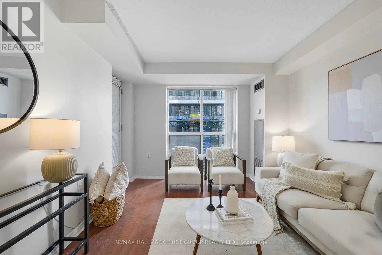 612 - 28 OLIVE AVENUE, #612