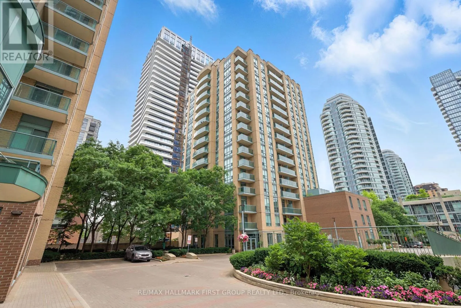 612 - 28 OLIVE AVENUE, #612