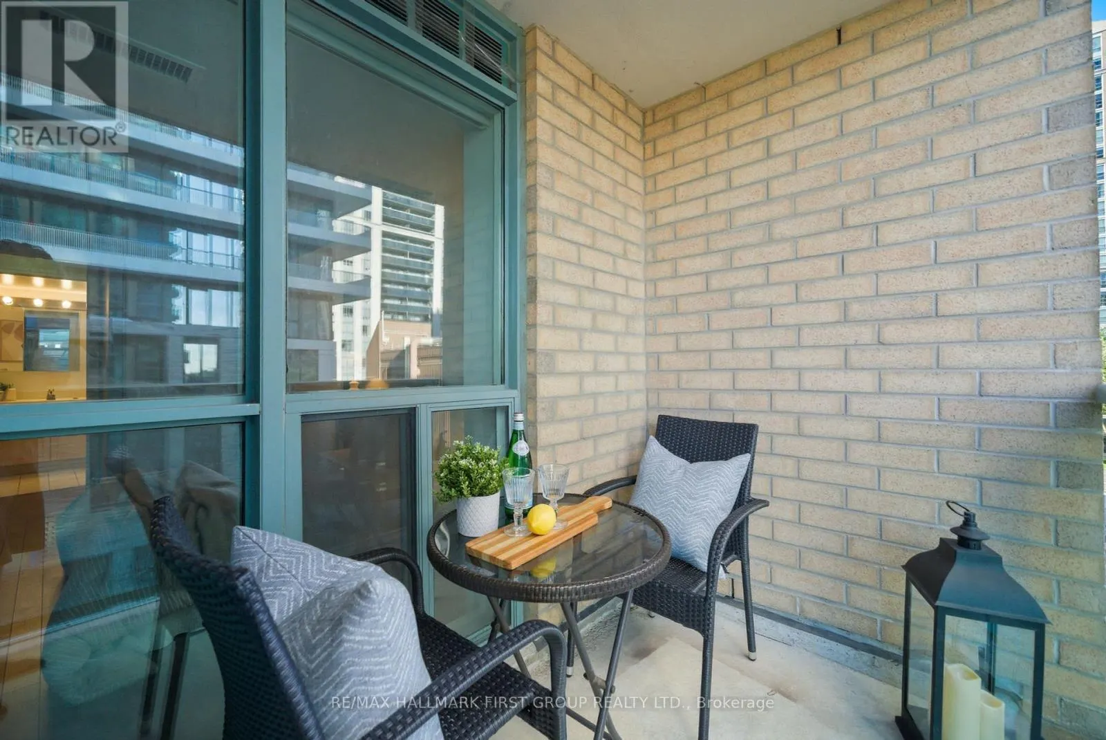 612 - 28 OLIVE AVENUE, #612