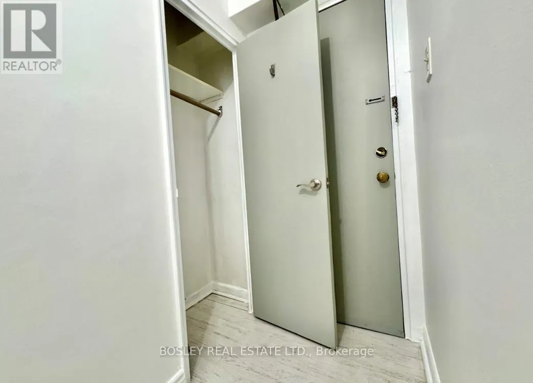 108 - 740 EGLINTON AVENUE W