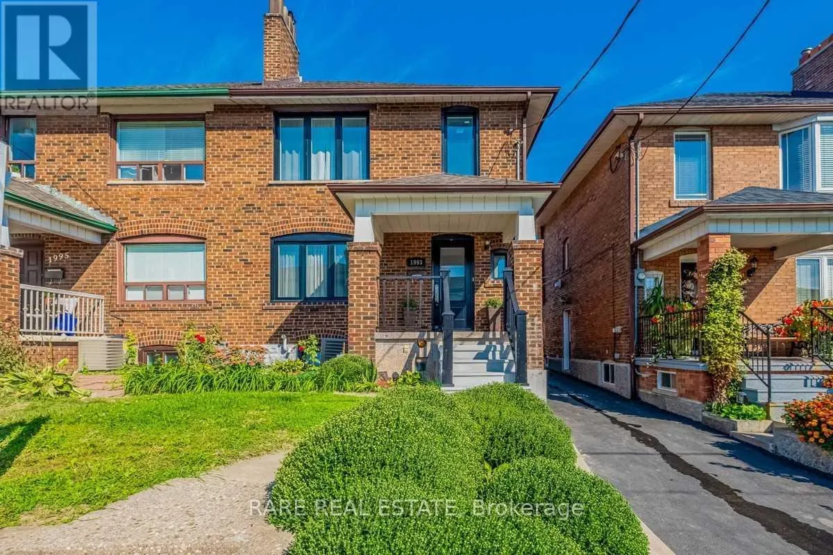 1993 DUFFERIN STREET