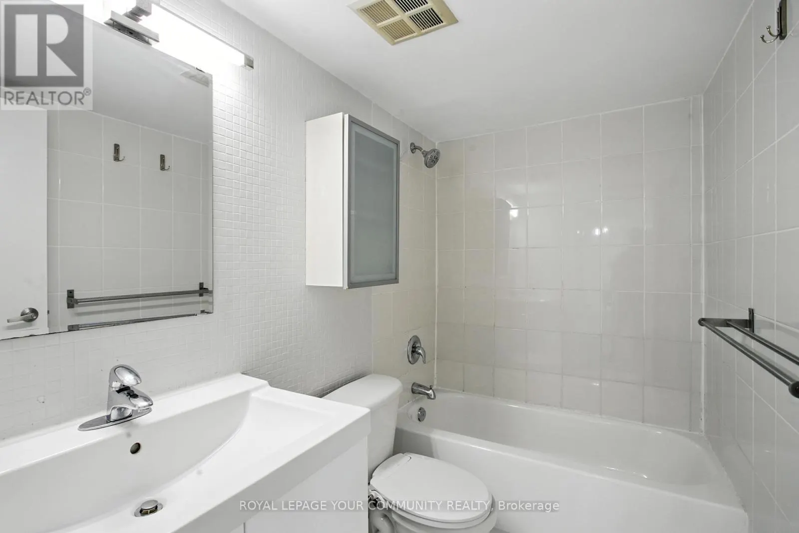1103 - 25 GRENVILLE STREET