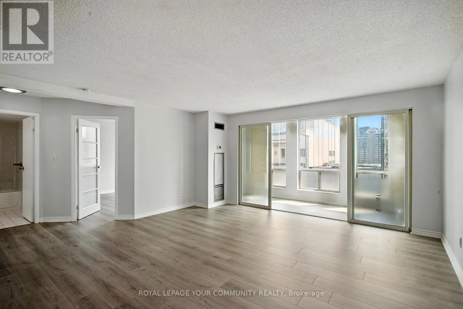 1103 - 25 GRENVILLE STREET