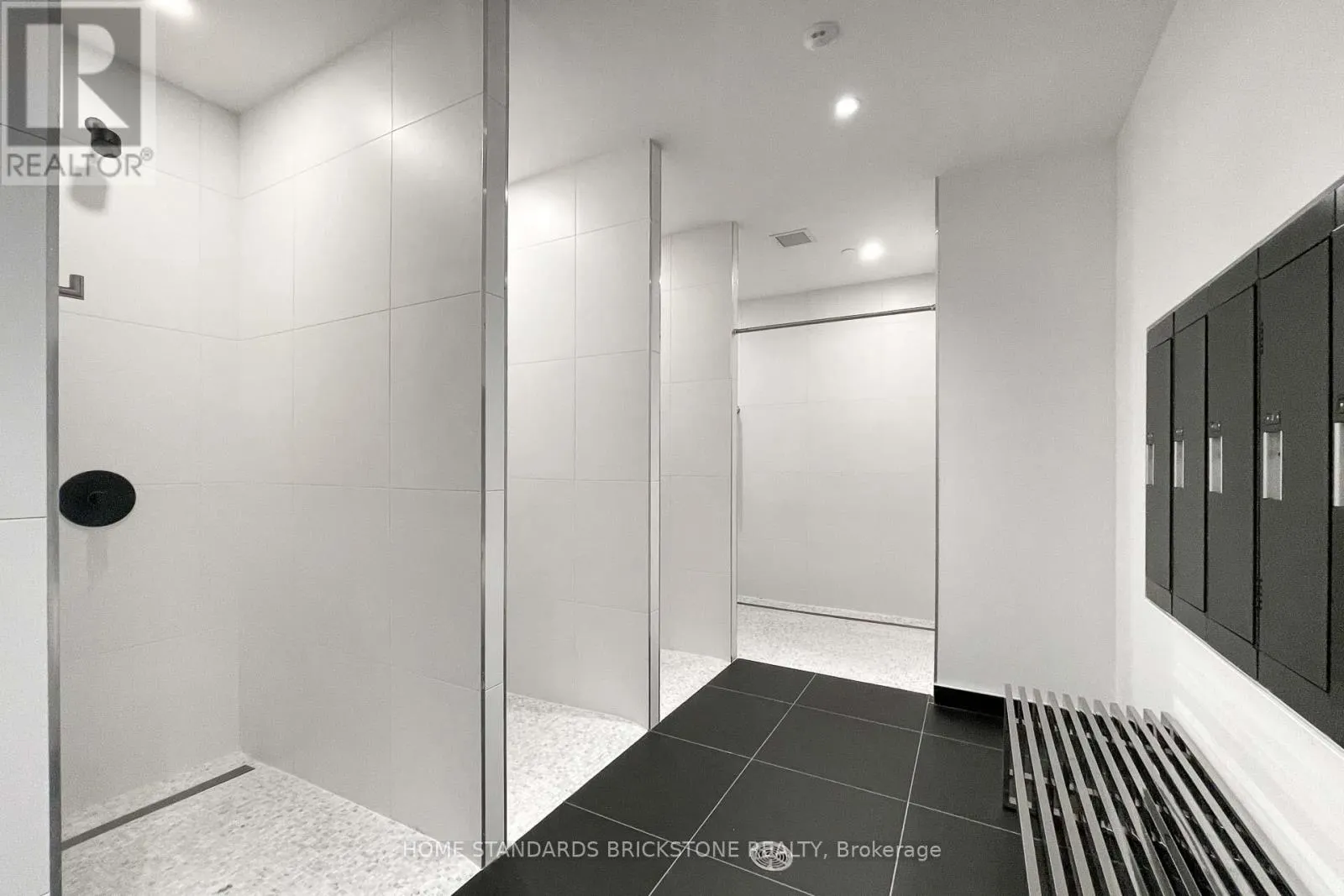 510 - 20 EDWARD STREET