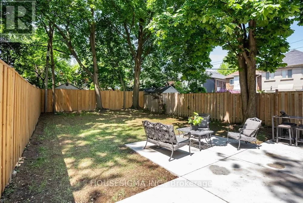 188 DUPLEX AVENUE
