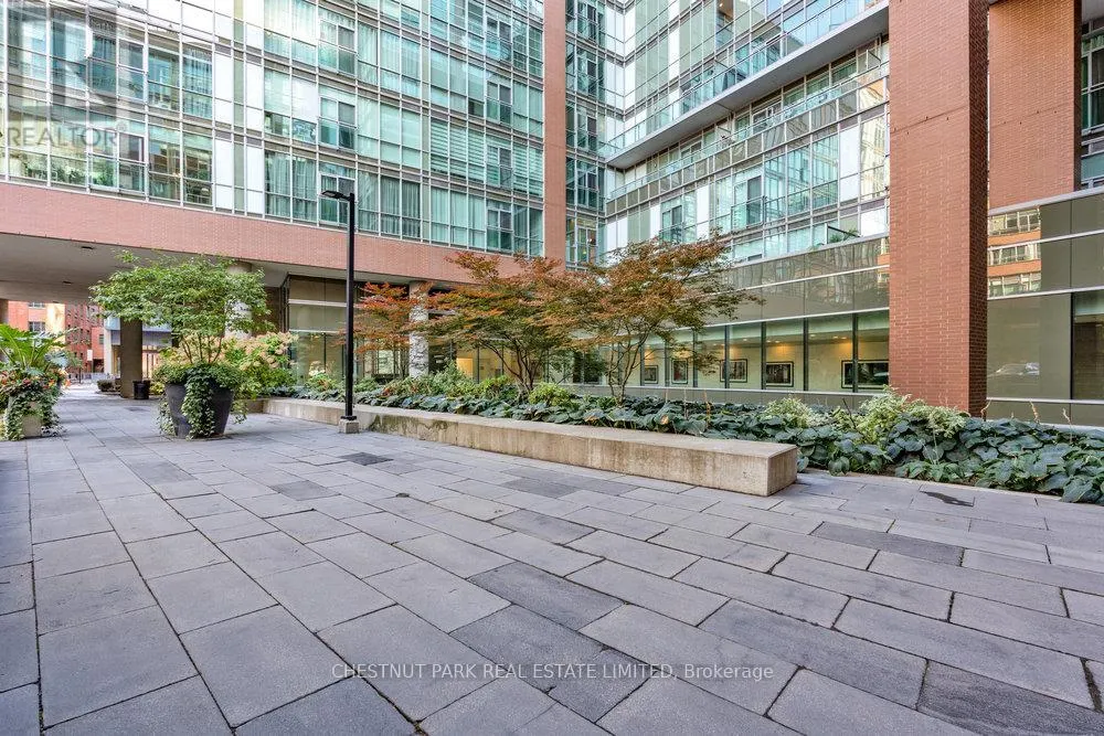 S704 - 112 GEORGE STREET