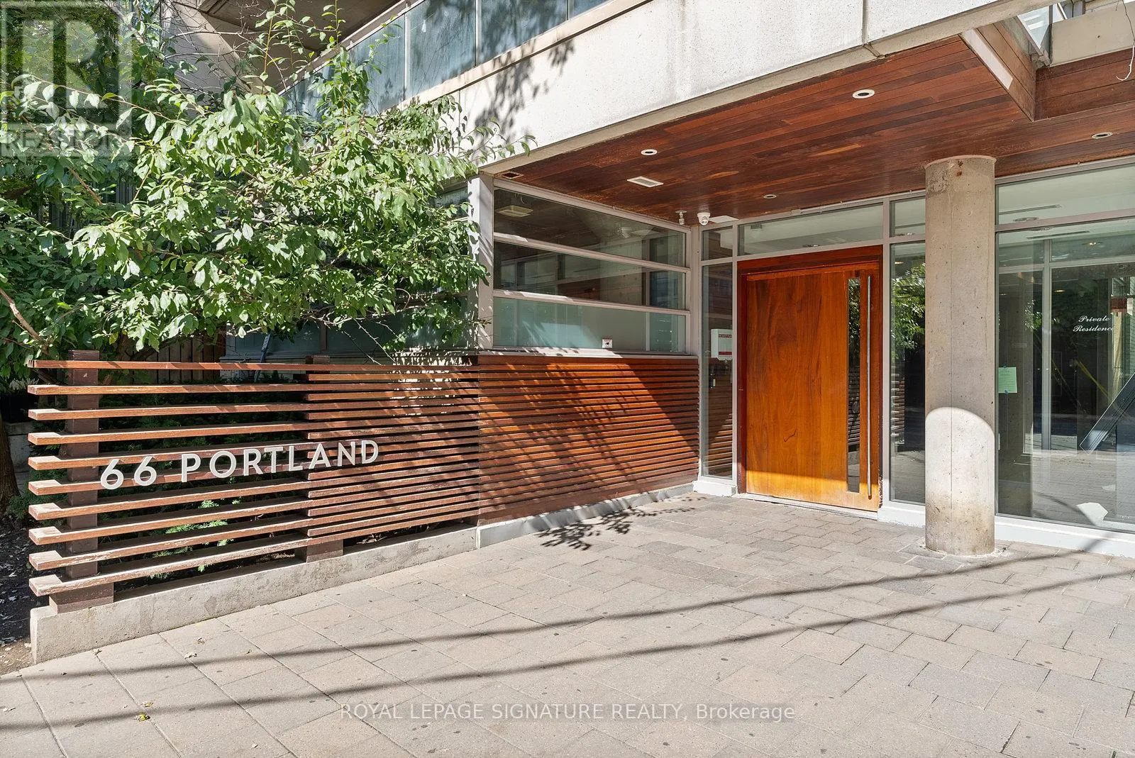 201 - 66 PORTLAND STREET