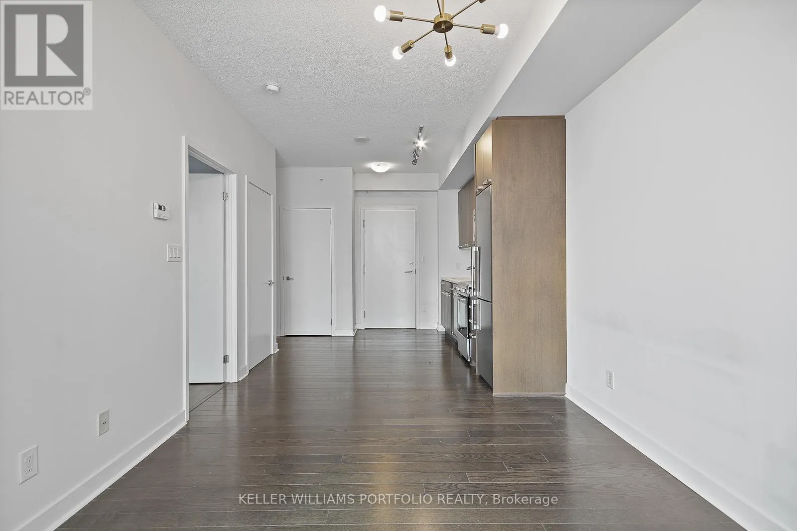3411 - 295 ADELAIDE STREET W