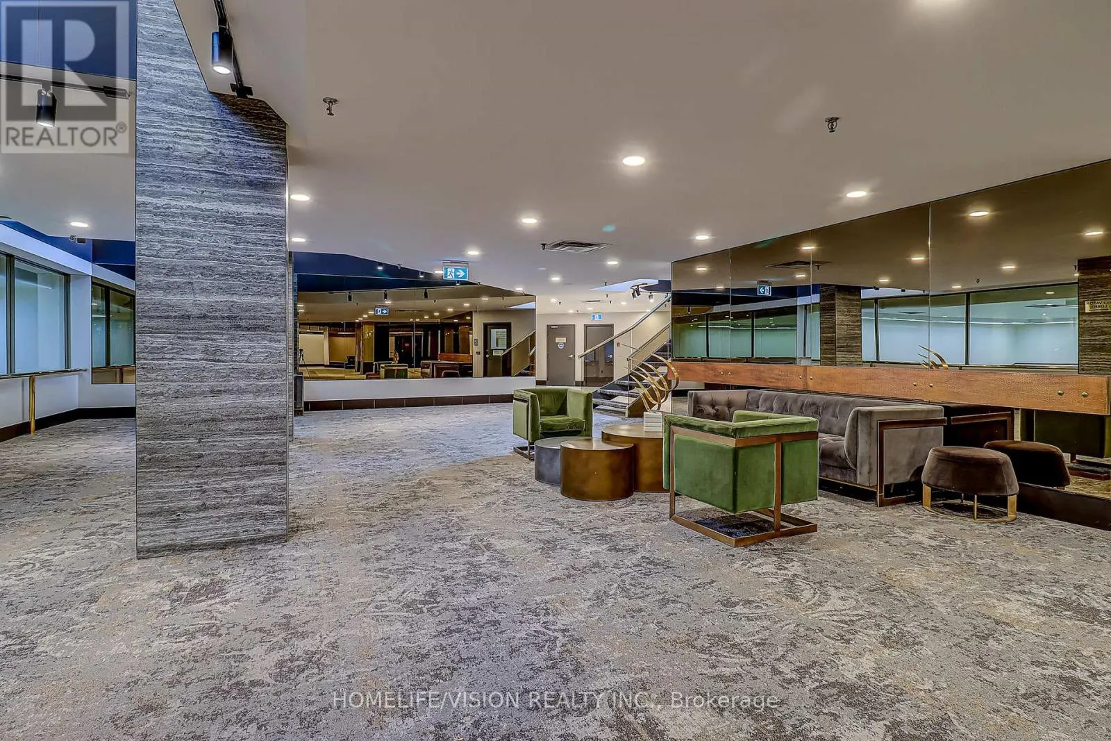 207 - 131 BEECROFT ROAD