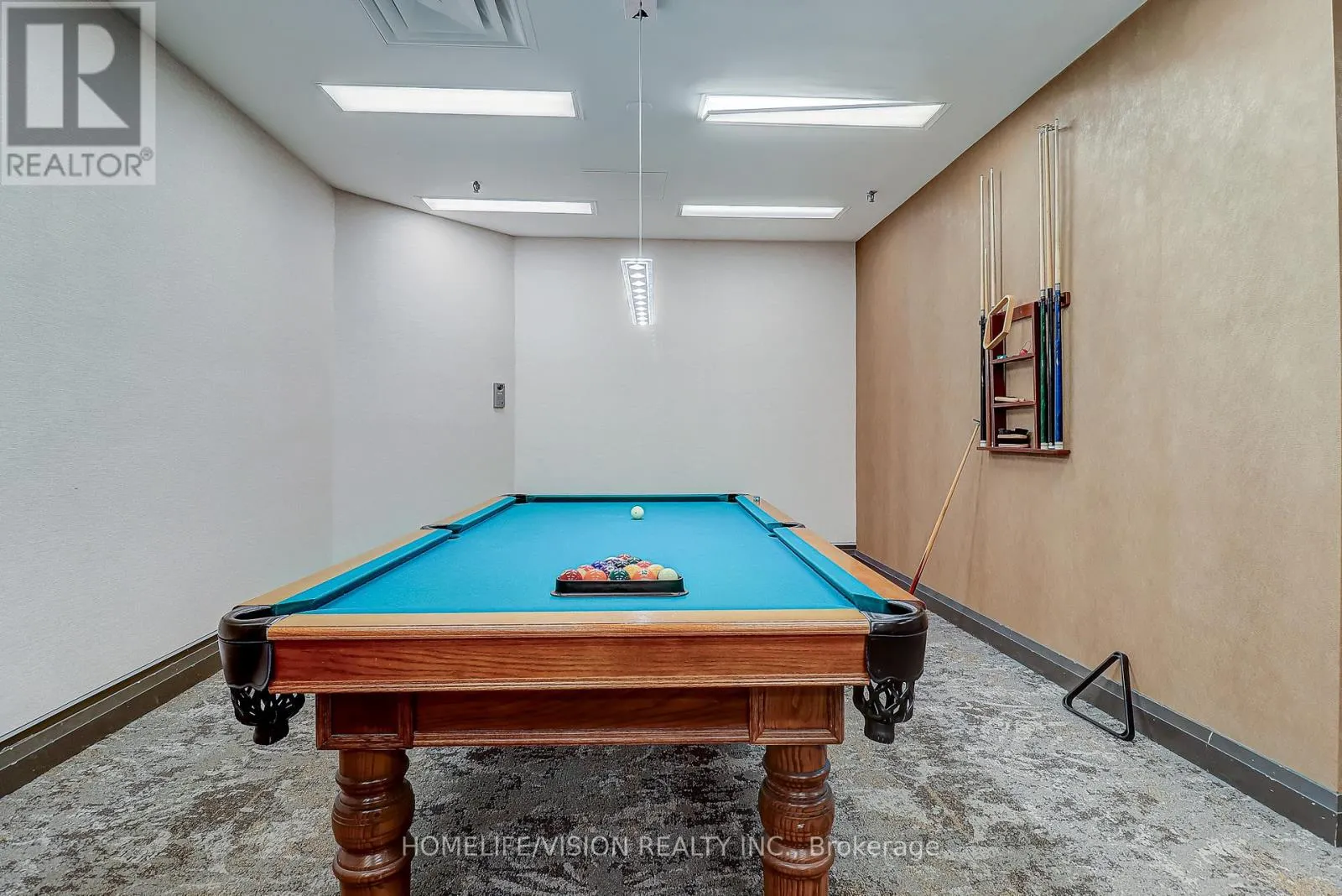 207 - 131 BEECROFT ROAD
