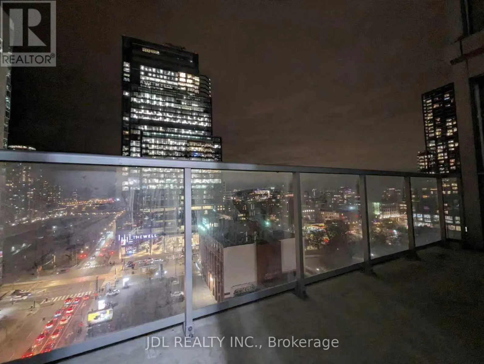 1407 - 352 FRONT STREET W