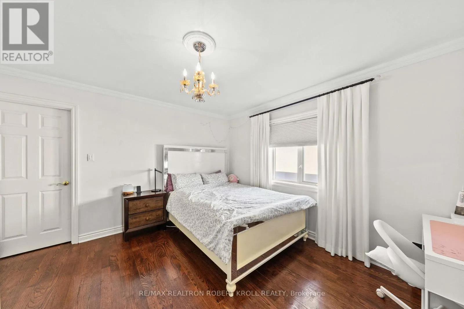10 GORMAN PARK ROAD