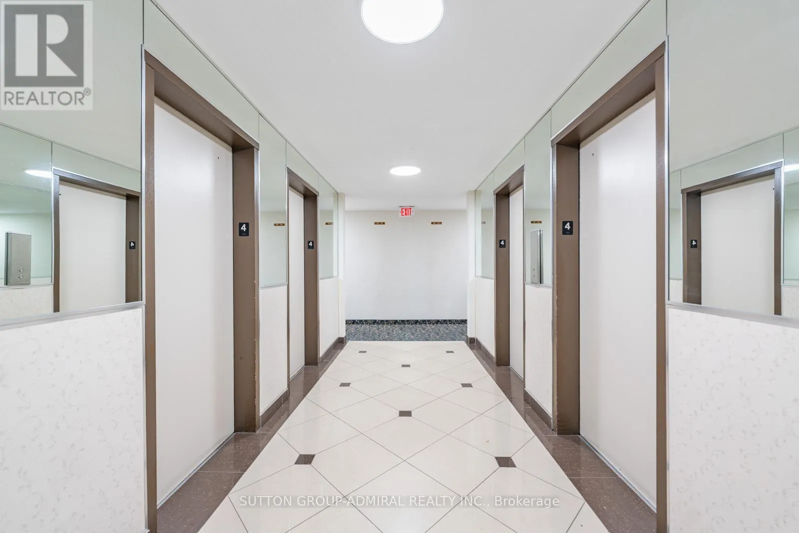 415 - 5 SHADY GOLFWAY