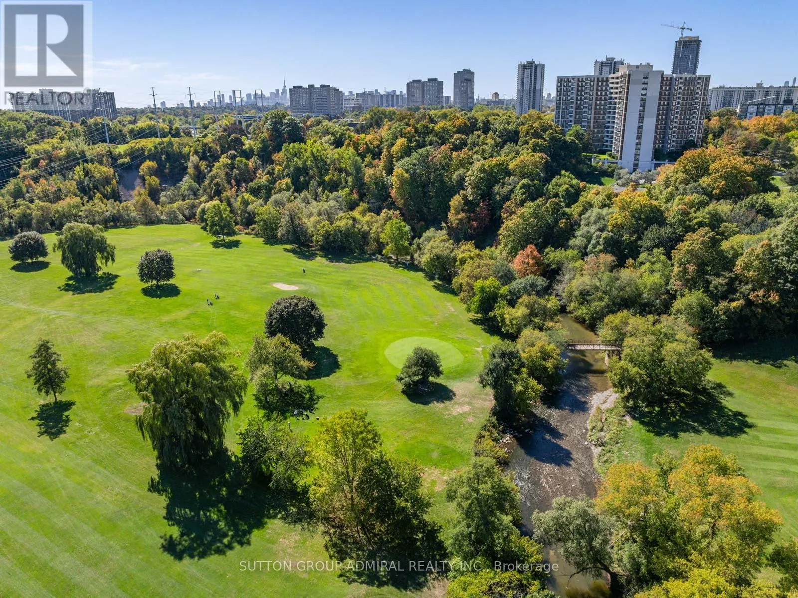 415 - 5 SHADY GOLFWAY