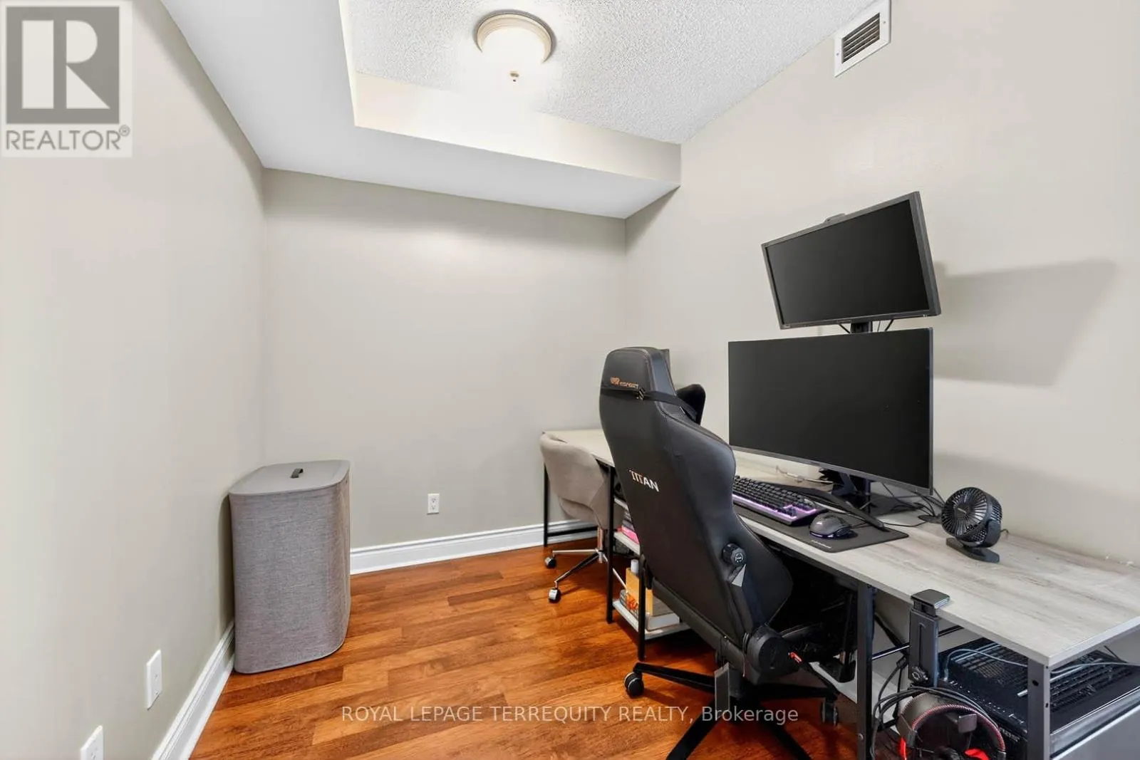 2510 - 10 NORTHTOWN WAY