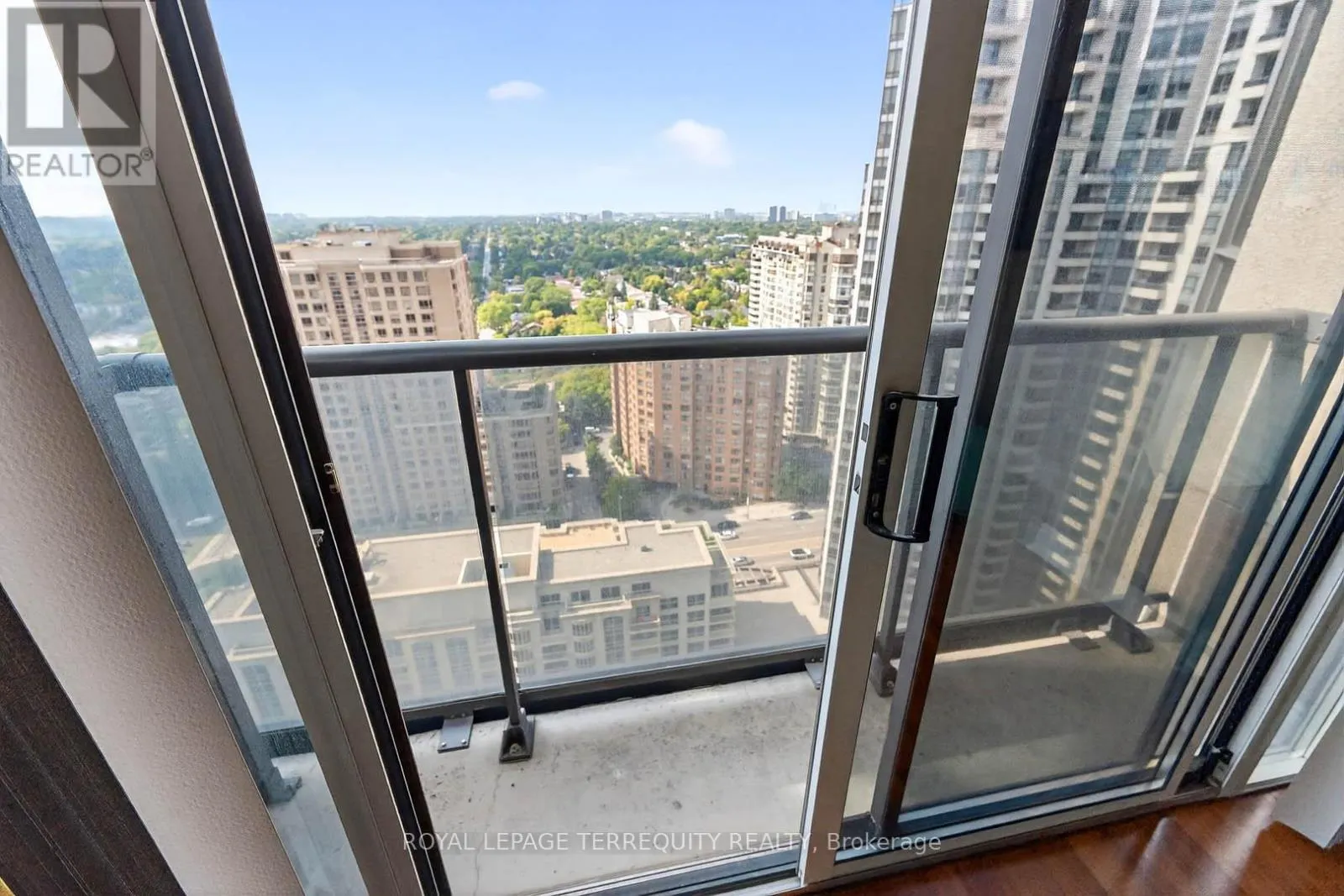 2510 - 10 NORTHTOWN WAY