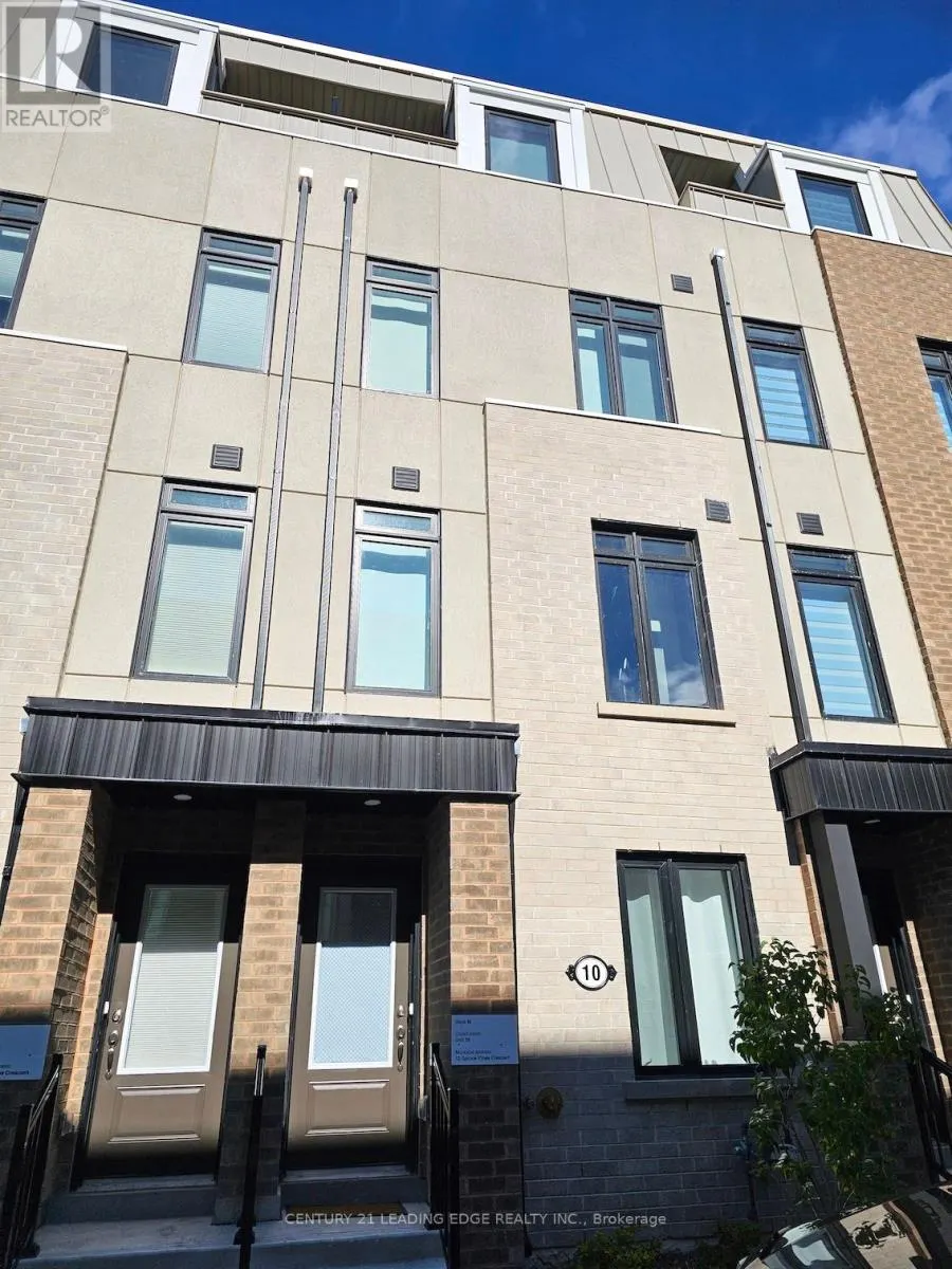 ROOM2 - 10 SPRUCE PINES CRESCENT