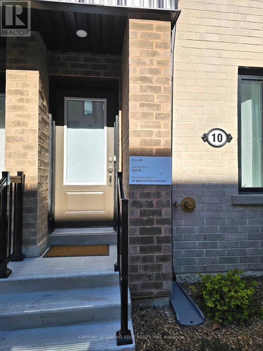 ROOM2 - 10 SPRUCE PINES CRESCENT