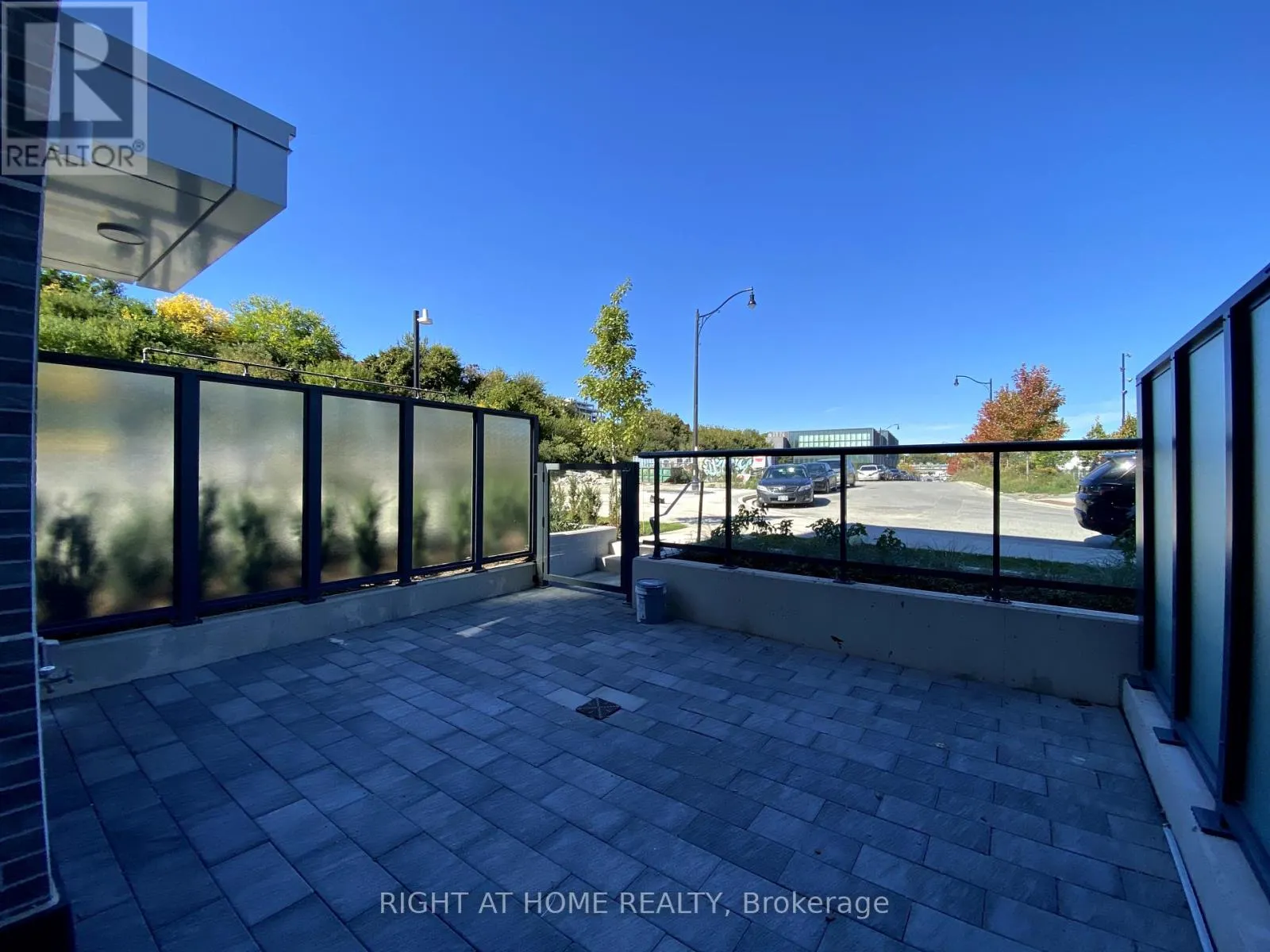 106 - 11 MCMAHON DRIVE