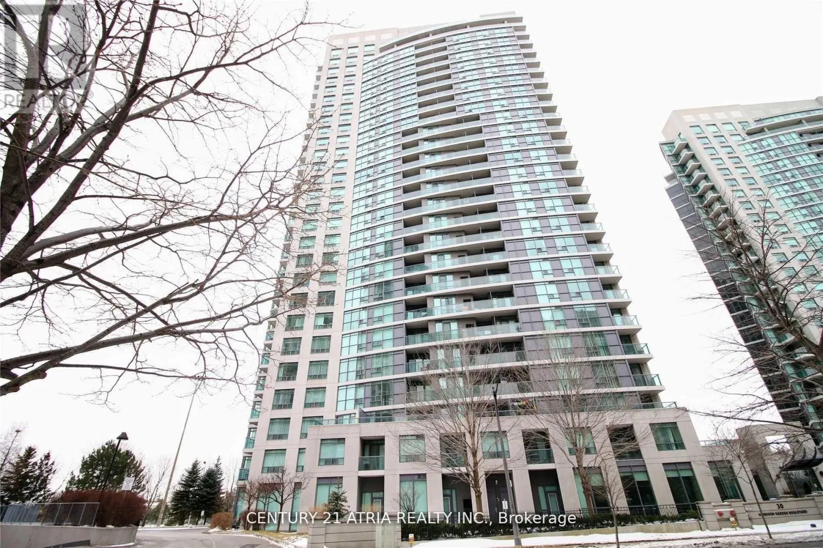601 - 30 HARRISON GARDEN BOULEVARD