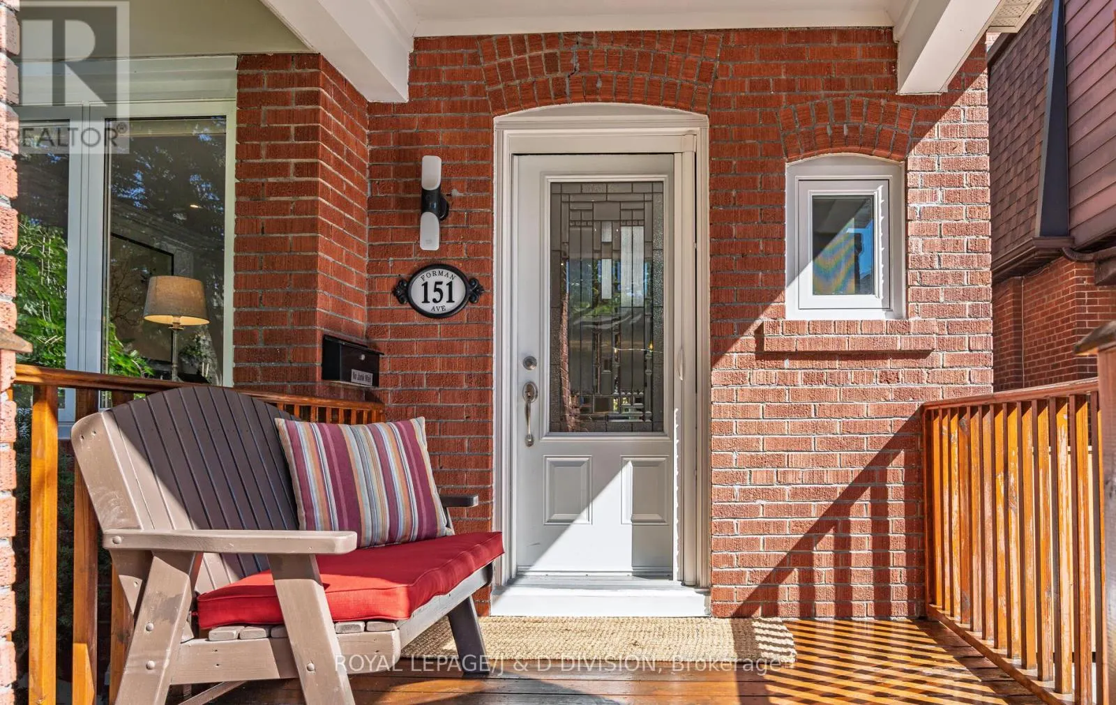 151 FORMAN AVENUE