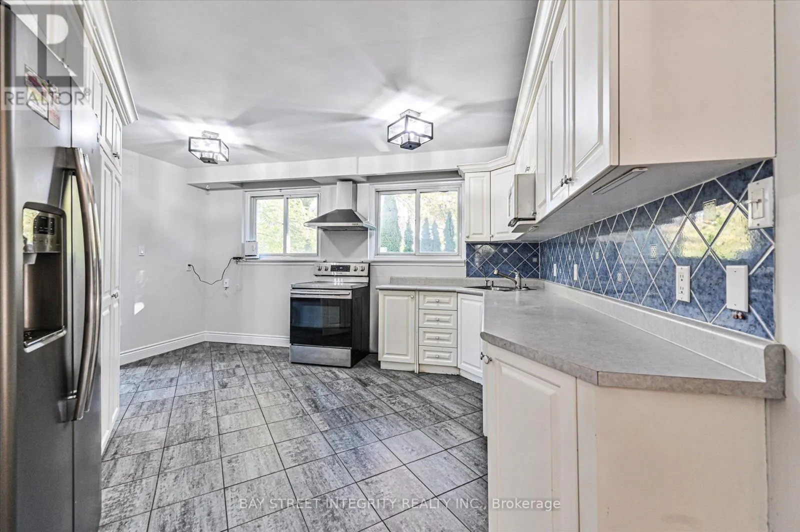 1 CAINES AVENUE