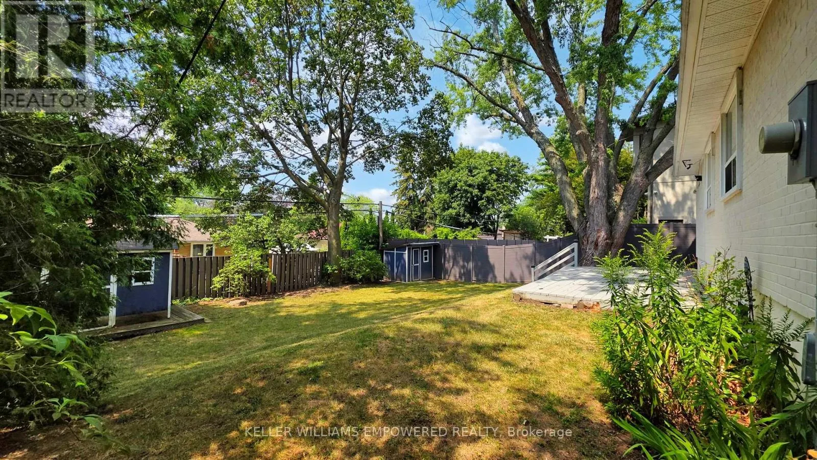 30 PAPERBIRCH DRIVE