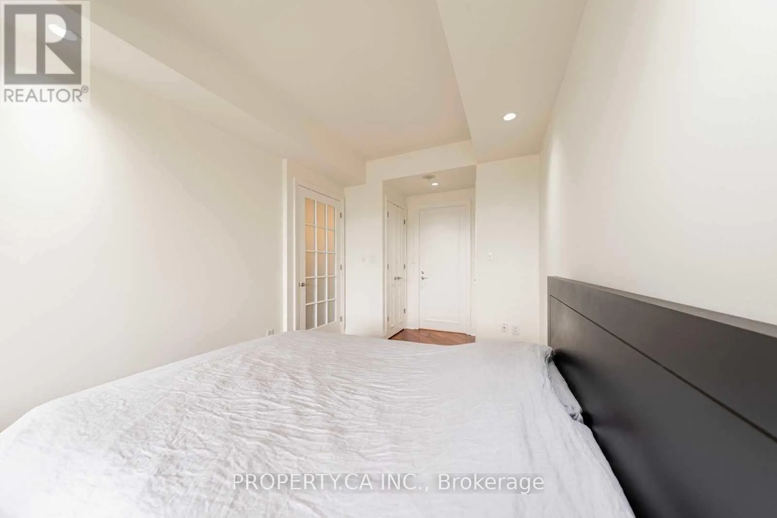 505 - 99 AVENUE ROAD
