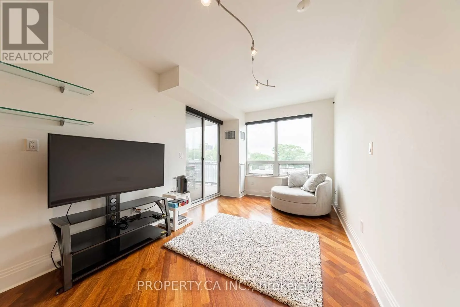 505 - 99 AVENUE ROAD