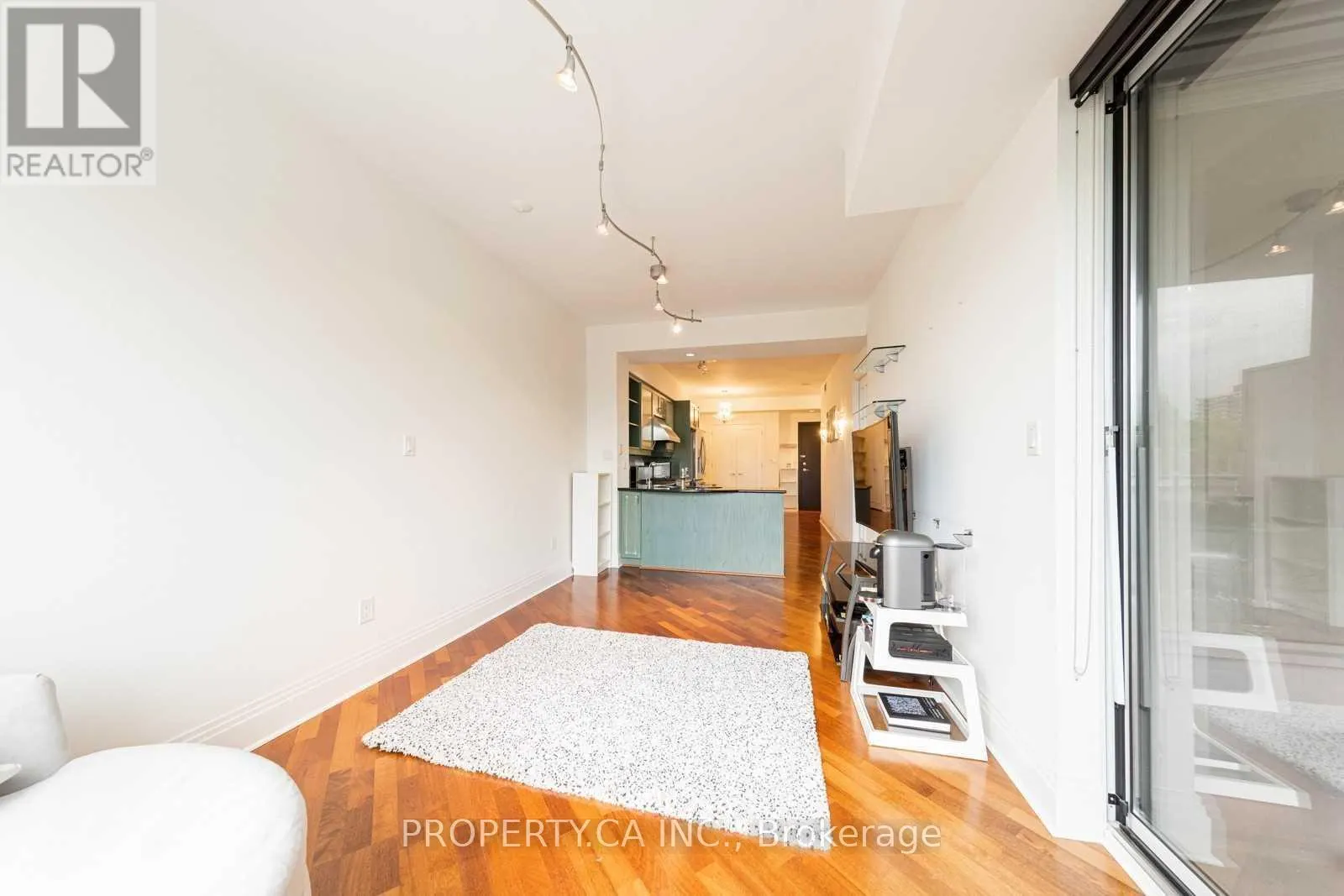 505 - 99 AVENUE ROAD
