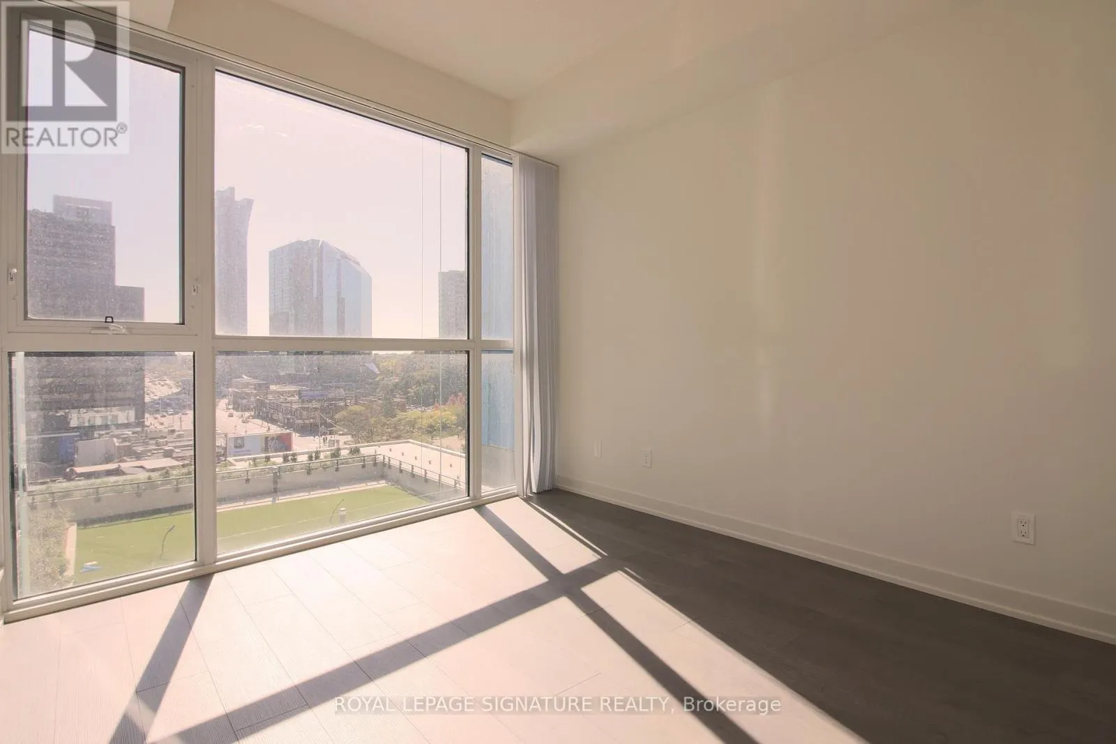 607 - 4955 YONGE STREET