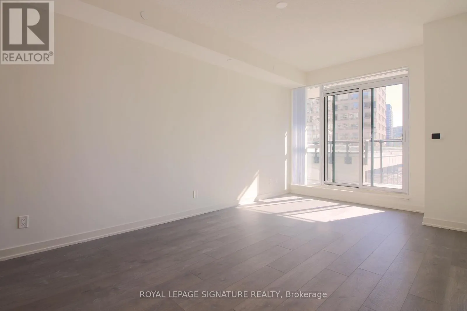 607 - 4955 YONGE STREET