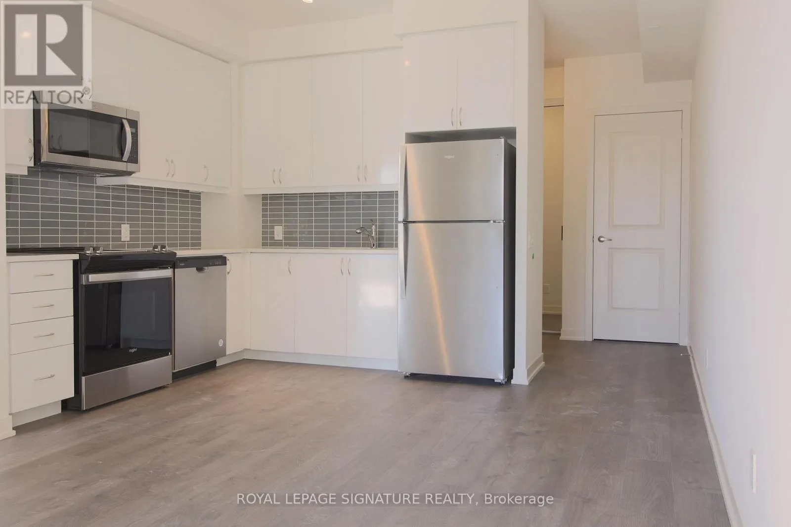 607 - 4955 YONGE STREET