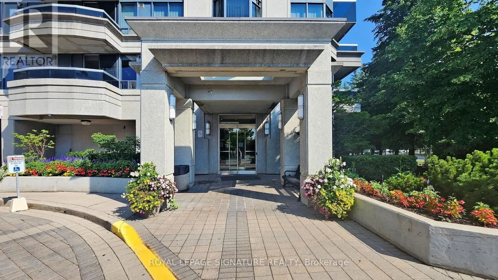 2503 - 35 FINCH AVENUE E