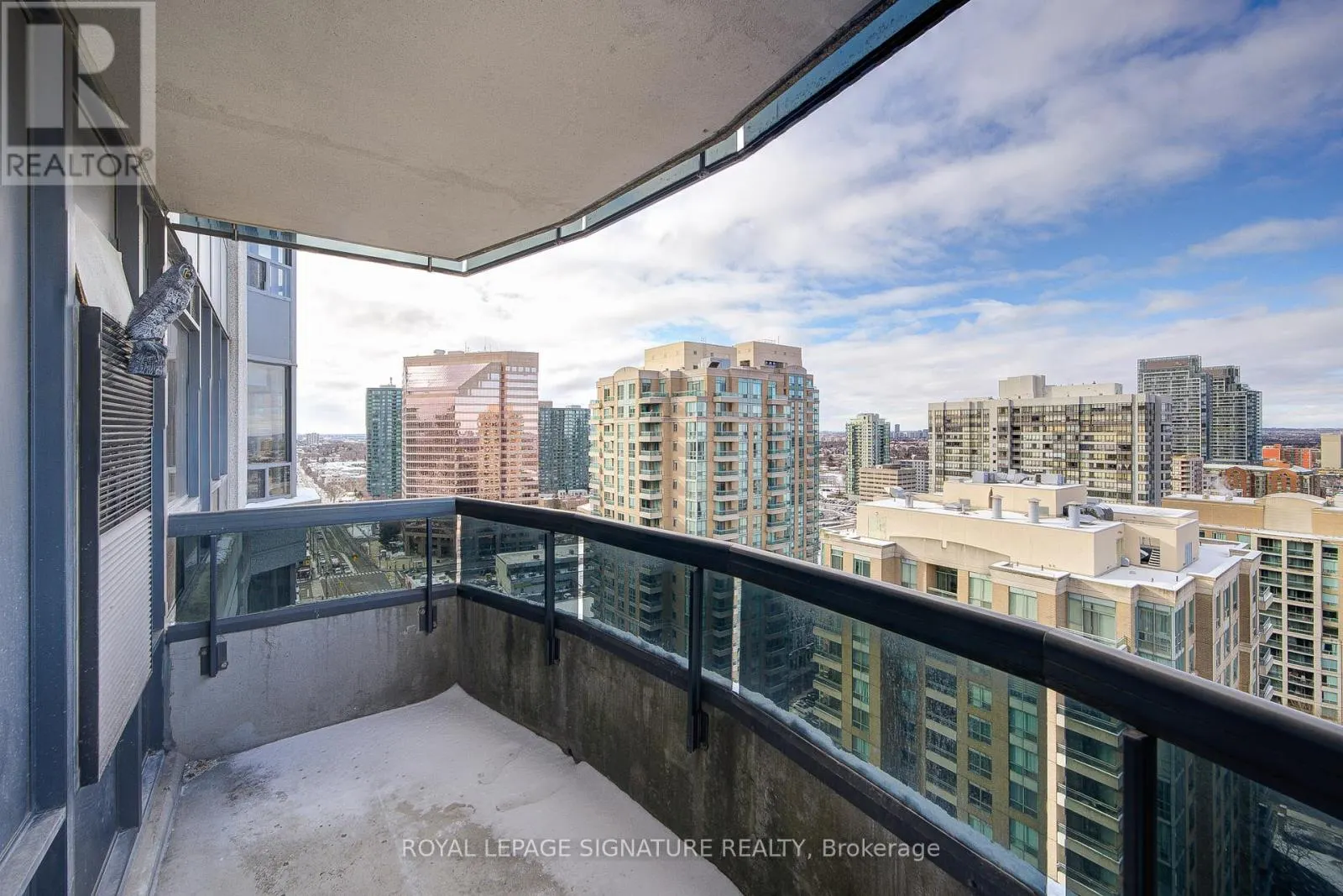 2503 - 35 FINCH AVENUE E